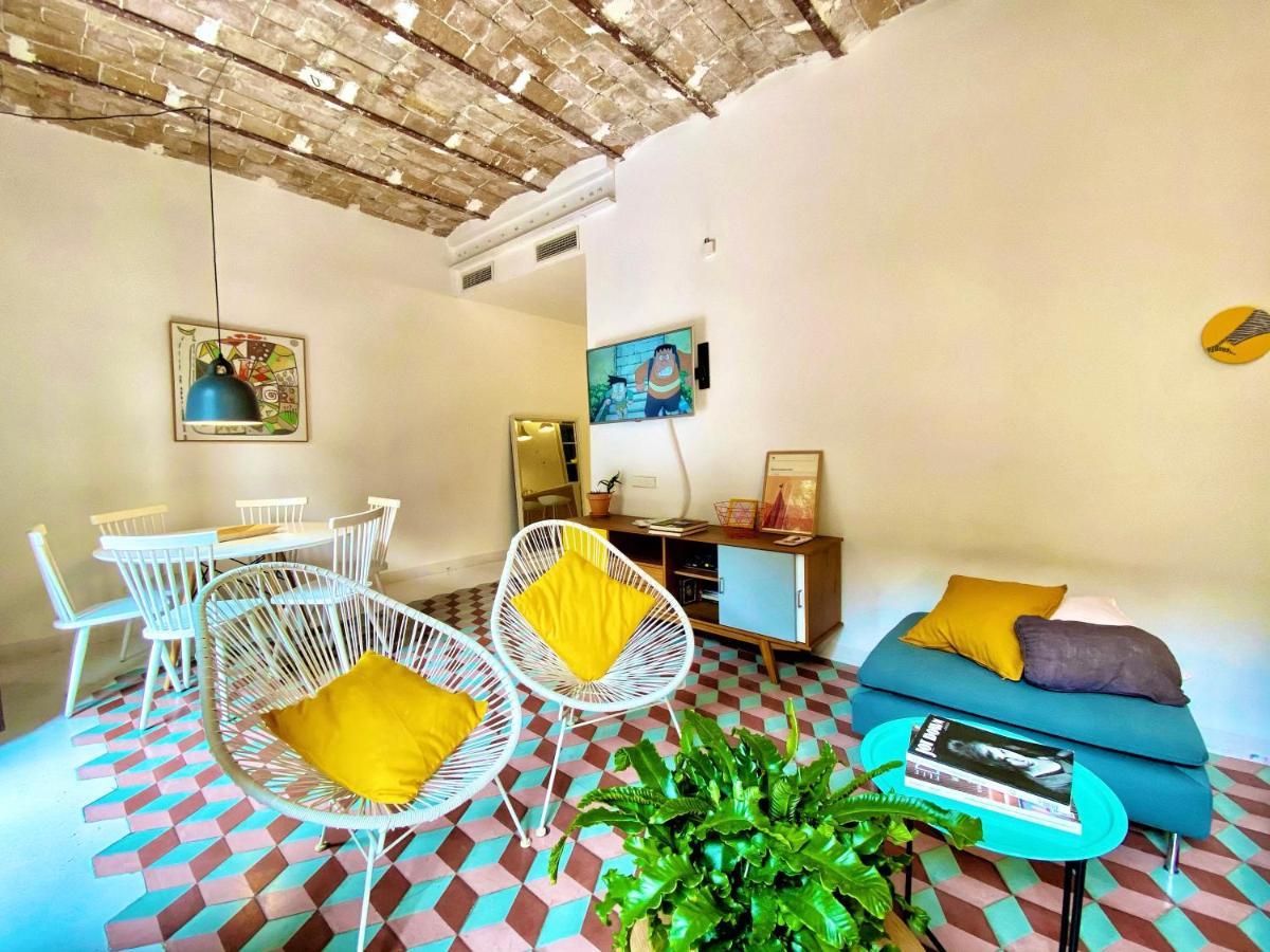 Tyche Apartment Барселона Екстер'єр фото