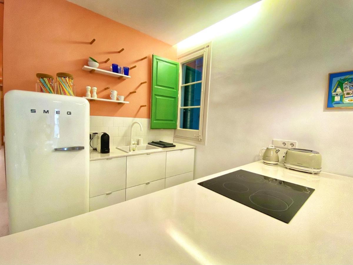 Tyche Apartment Барселона Екстер'єр фото